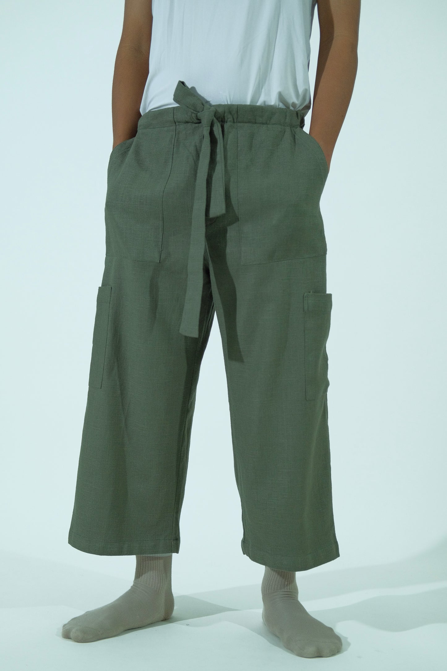 OVERSIZED 6-POCKETS CROPPED PANTS