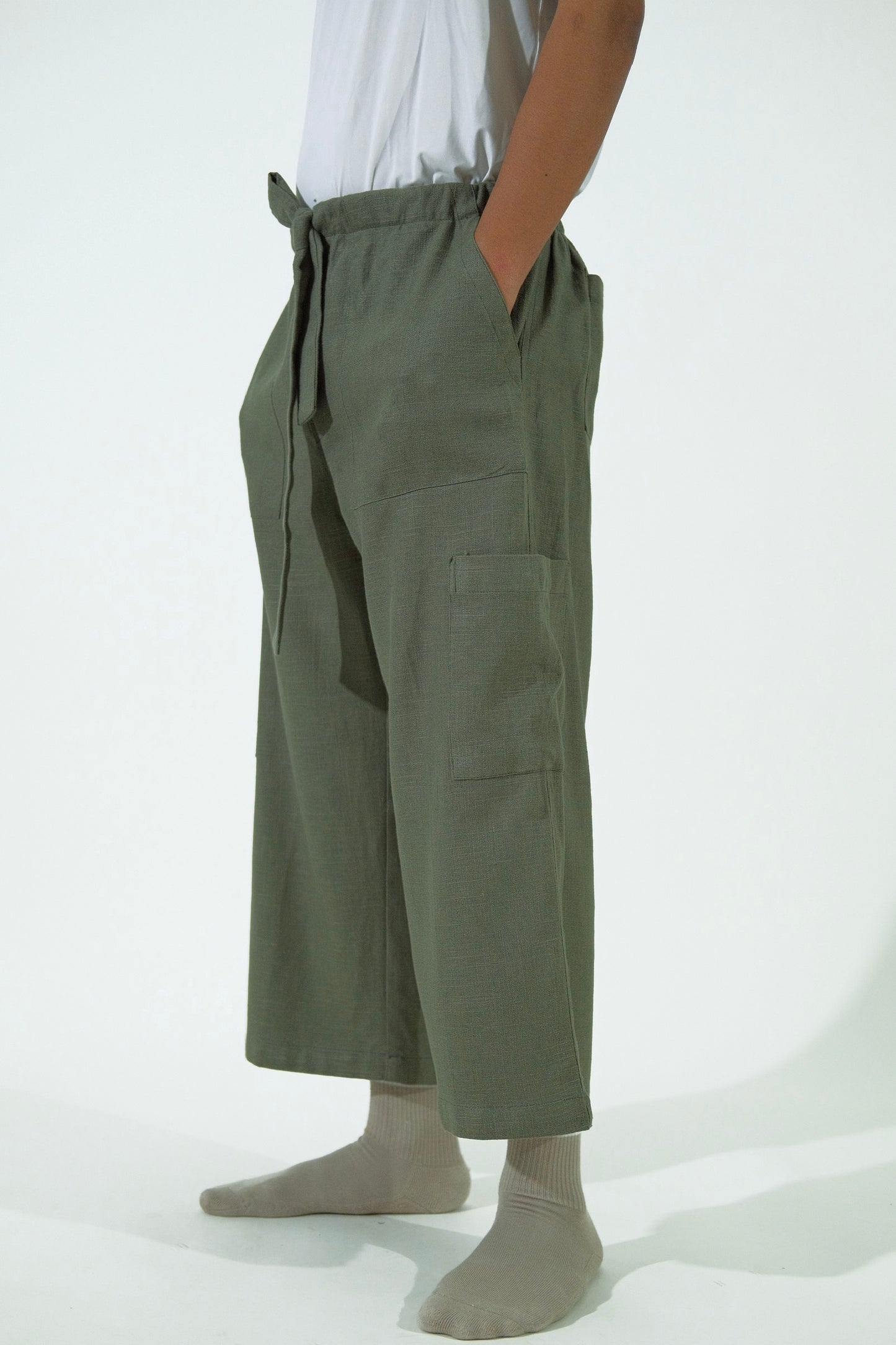OVERSIZED 6-POCKETS CROPPED PANTS