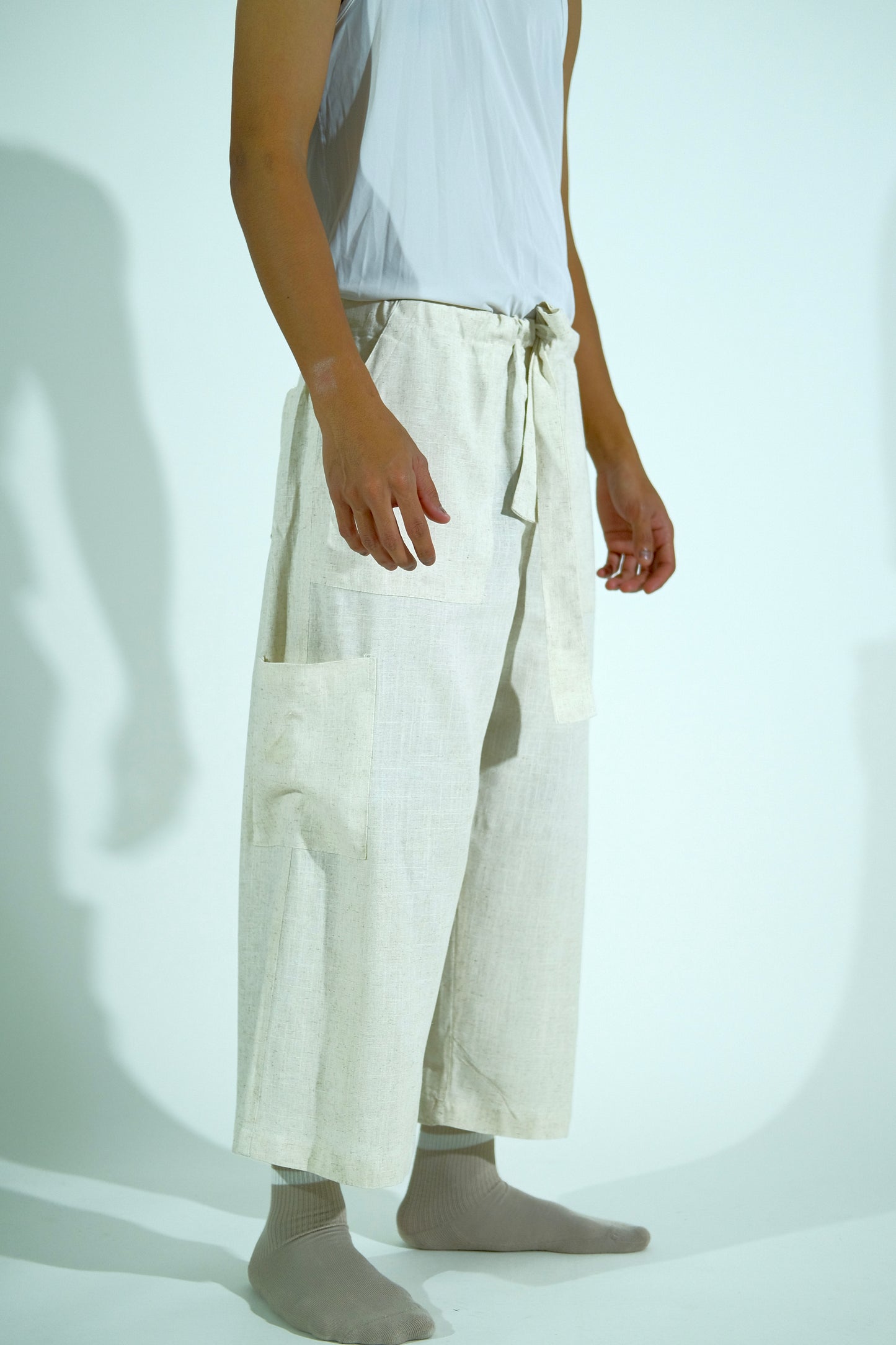 OVERSIZED 6-POCKETS CROPPED PANTS