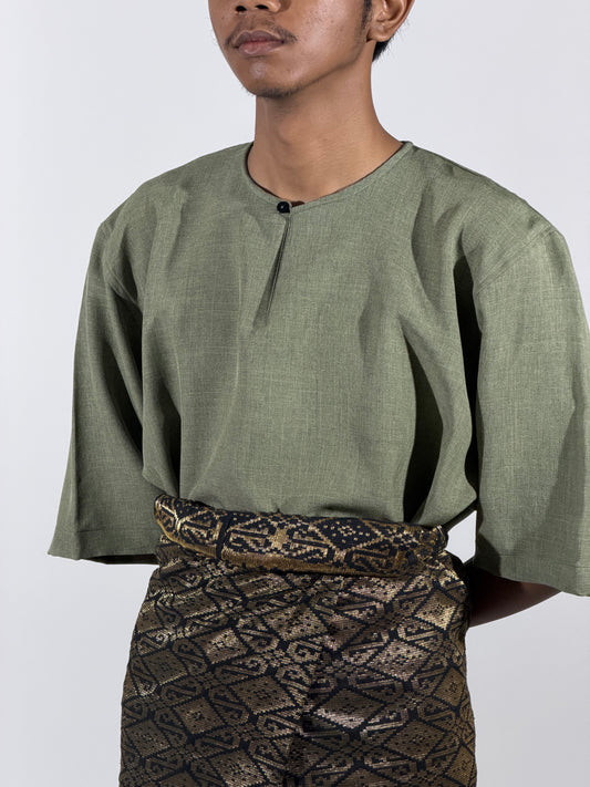 TELUK BELANGA CROPPED SLEEVE TOP