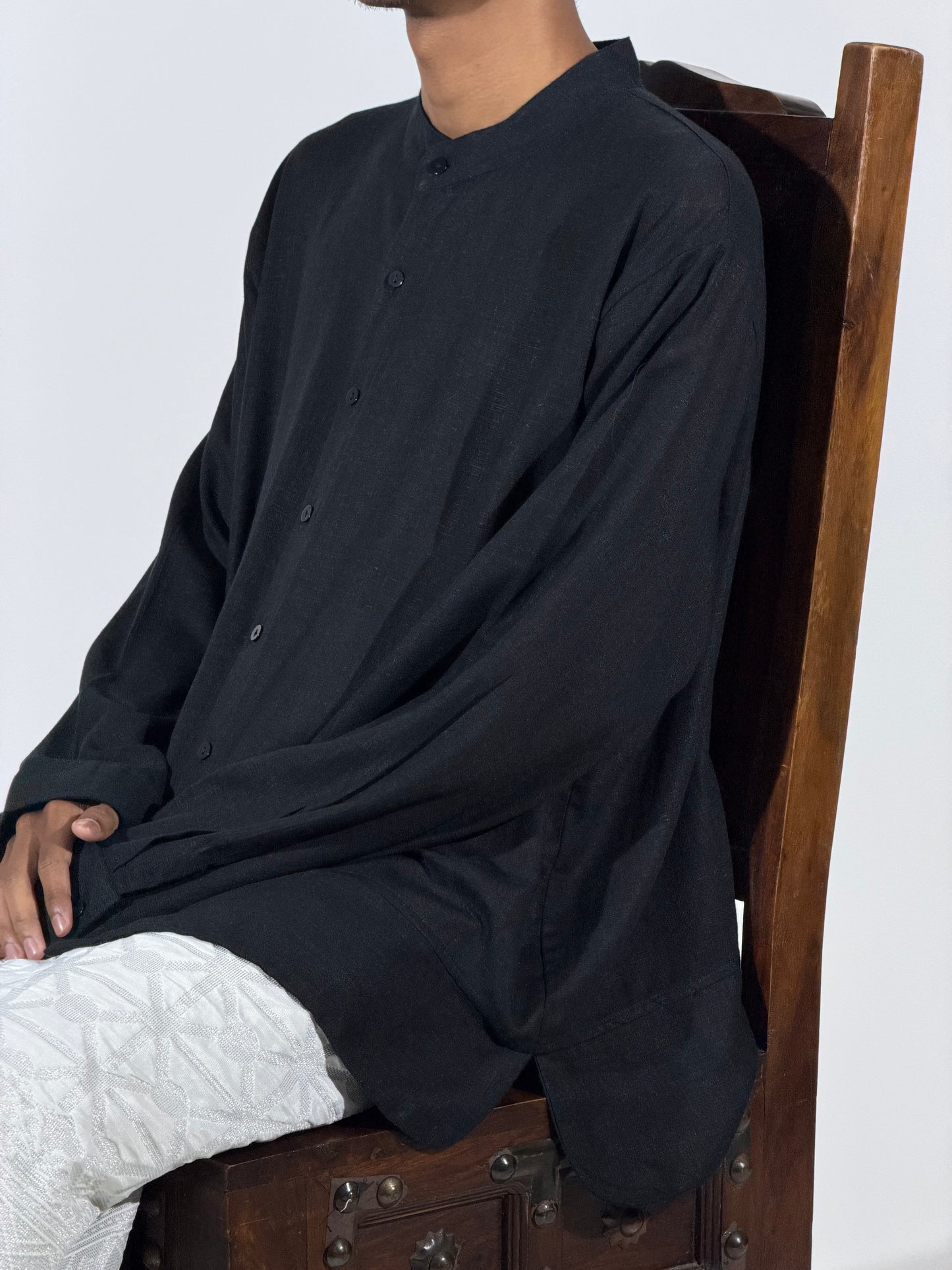 LONG SLEEVE MANDARIN COLLAR SHIRT